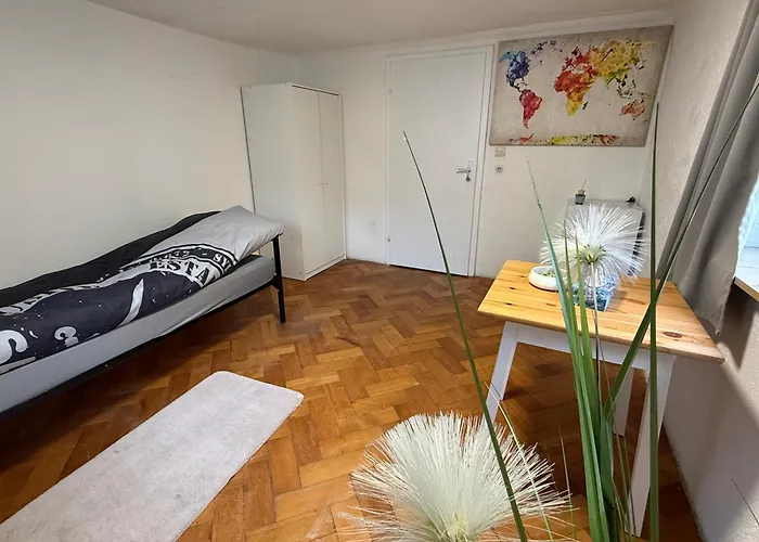 Nest-unterkunft بيت شباب